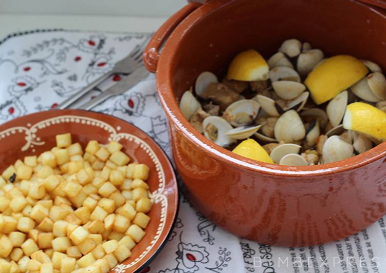 Steps to Make Perfect Carne de porco à alentejana com batatas rissolée