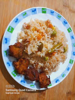 तिरंगा पुलाव (Tricolour Pulao Recipe In Marathi) रेसिपी चे मुख्य फोटो