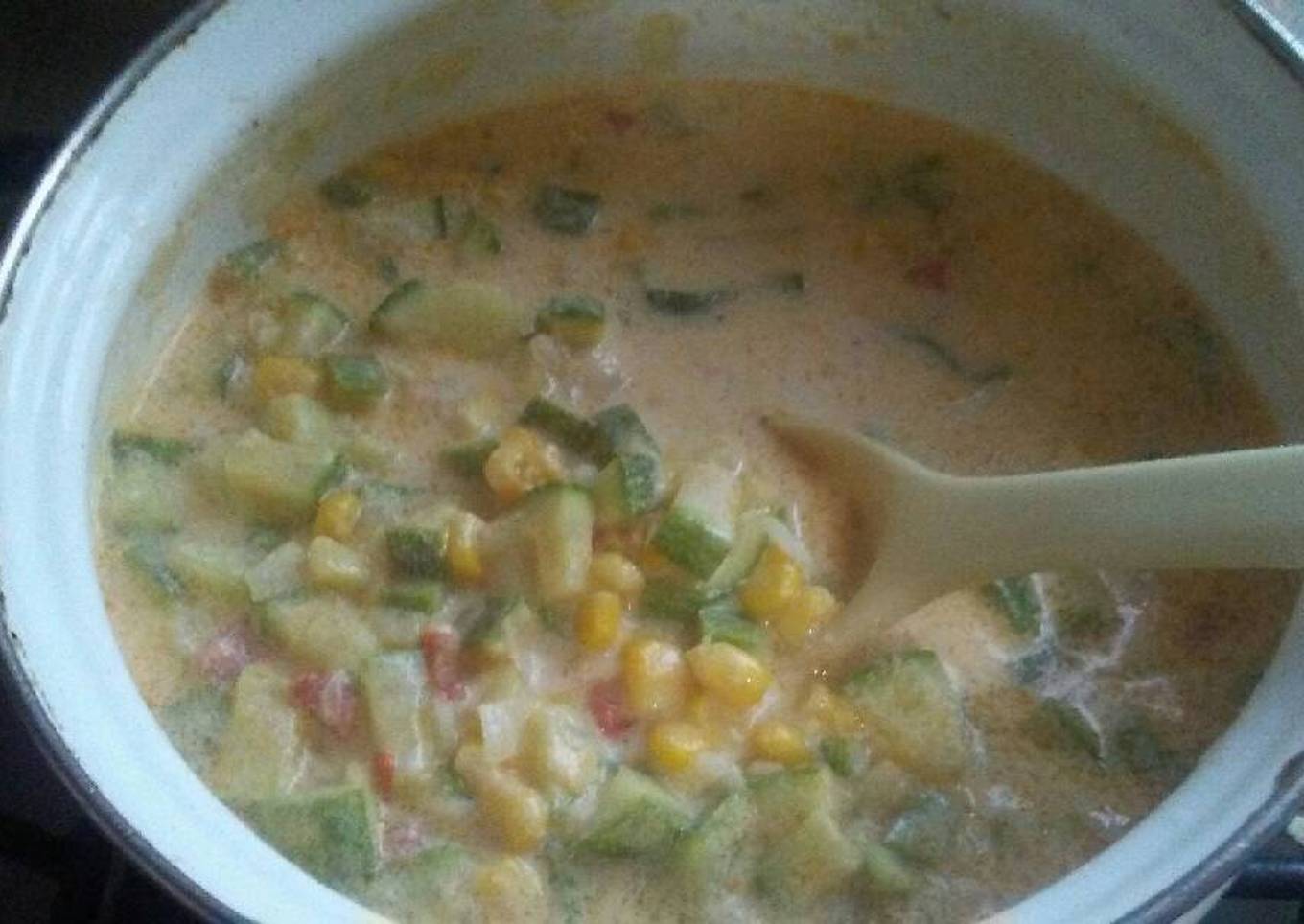 Calabacitas con crema queso y elote🍲