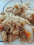 Fideos Chinos transparentes con pollo