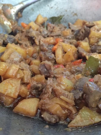 Langkah Mudah untuk Membikin Resep Sambel goreng ati-kentang yang Bisa Manjain Lidah Anti Ribet, Uenak Banget