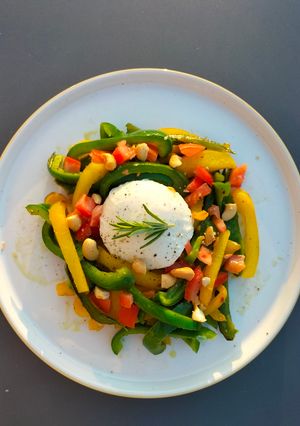 Une photo de Salade de poivrons mi cuits