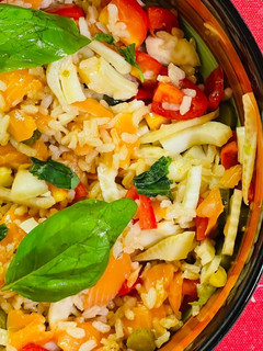 Foto di Insalata di riso integrale e salmone