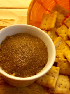 Una foto de Paté de cebolla caramelizada - ideas fin de mes