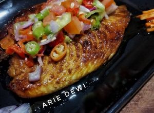 Foto resep Ikan Tilapia Bakar Sambal Dabu-Dabu