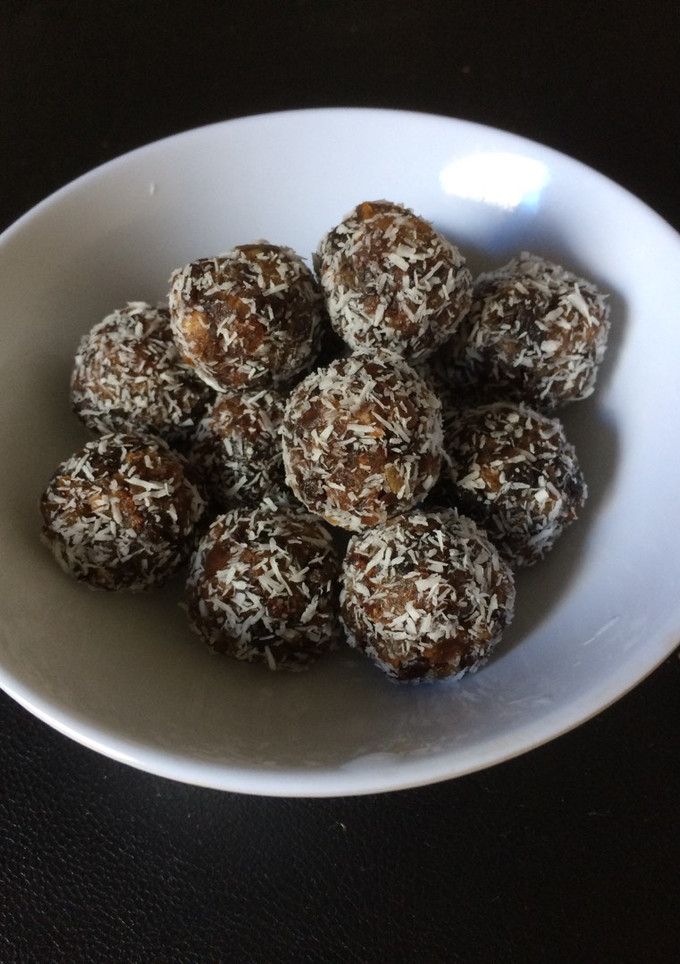 Una foto de Trufas de dátiles, energéticas y saludables