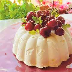 A picture of Yogurt cake senza base.