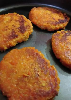 Una foto de Tortitas de zanahoria (3 Ingredientes)