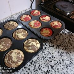 A picture of Chocolate and strawberry swirl queen cakes.