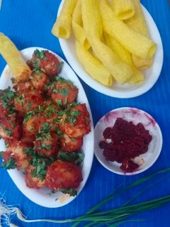 ભાવનગર ના ફેમસ ભૂંગળા બટાકા (Bhungala Bataka Recipe in Gujarati) રેસીપી મુખ્ય ફોટો