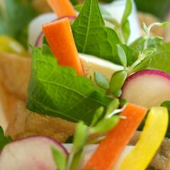 A picture of Diet Garden Sushi Recipe | How to Enjoy It Light and Refreshing 🫜🍙.