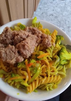 Una foto de Pasta con verduras