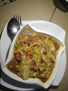 A picture of Cabbage soup.
