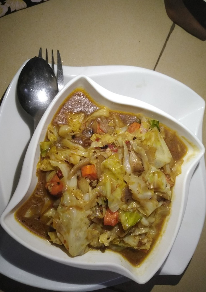 A picture of Cabbage soup.