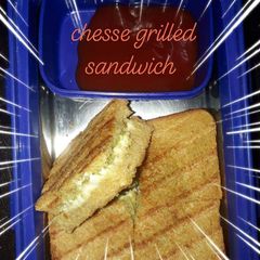 A picture of Cheese grilled sandwich.
