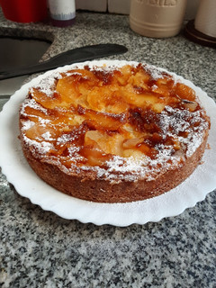 Una foto de Torta invertida de manzana