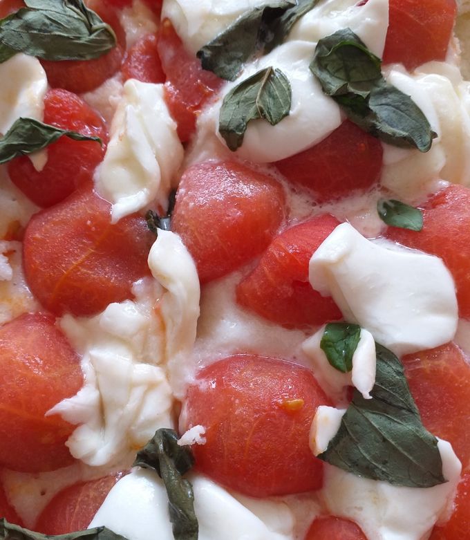 Foto di Pizza senza glutine con pomodorini