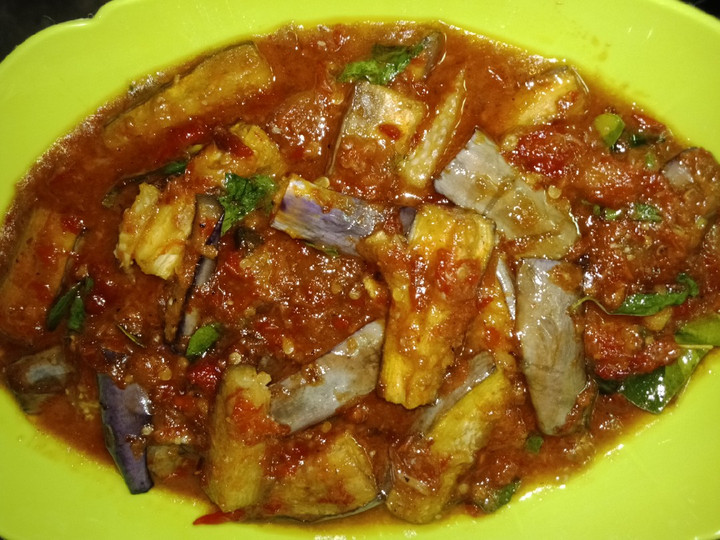 Resep Terong ungu sambel kemangi yang Bikin Ngiler