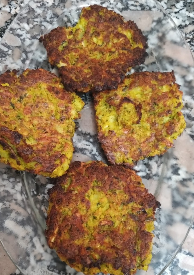 Una foto de Tortitas de brócoli en Thermomix y horno