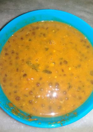 A picture of Mixed masoor and moong daal.