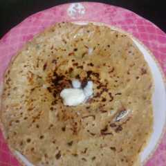 A picture of Aloo parantha.