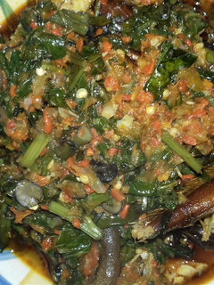 A picture of Efo riro.