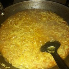 A picture of Tadka maggie.