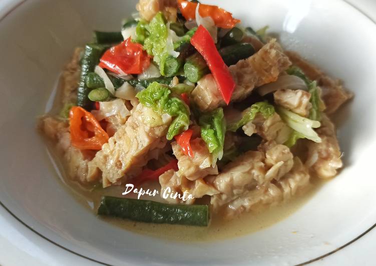 Sayur Sawi Tempe Santan