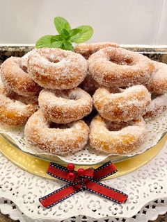 Una foto de Rosquillas con leche condensada