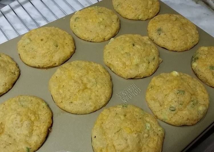 Steps to Prepare Homemade Cornbread with Spring Onions