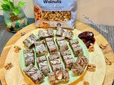 अखरोट खजूर बार्स (Walnut Date Bars)