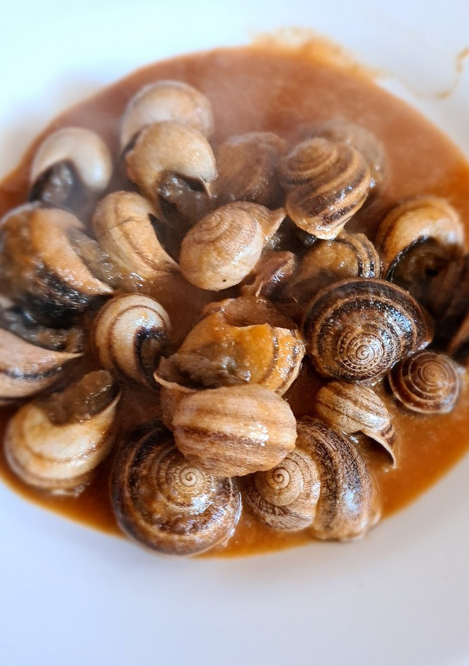 Una foto de Cabrillas en salsa