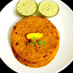 A picture of Poha paratha.