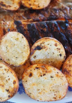 Grillezett fűszeres krumpli recept fotója