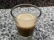 Una foto de crema irlandesa