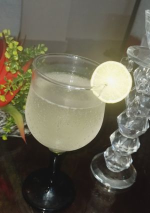 A picture of Lemon Soda.