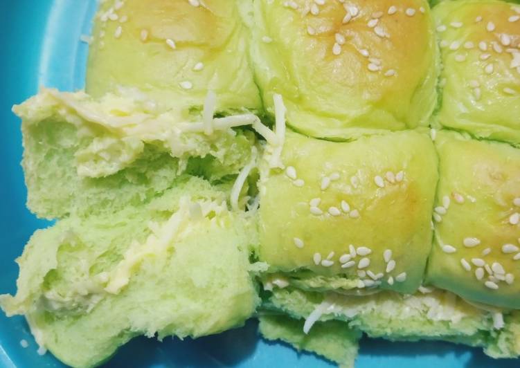 Bahan Roti sobek pandan keju 🍃 | Langkah Membuat Roti sobek pandan keju 🍃 Yang Enak Dan Lezat