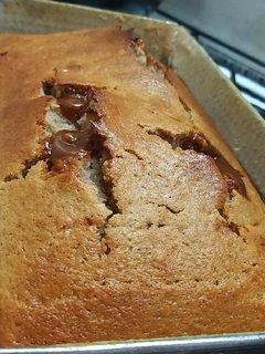 Una foto de Budín integral de banana con dulce de leche