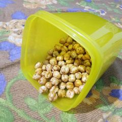 A picture of Chana snack.