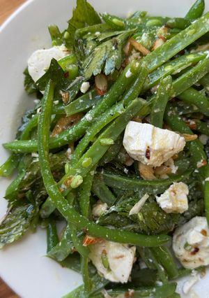 A picture of Mediterranean Green Bean Salad.