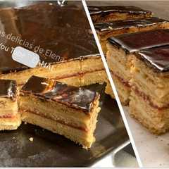 Una foto de Pastel de capas de miel