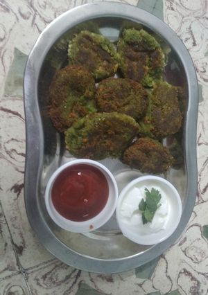 હરા ભરા કબાબ(Hara Bhara kebab Recipe in Gujarati) રેસીપી મુખ્ય ફોટો