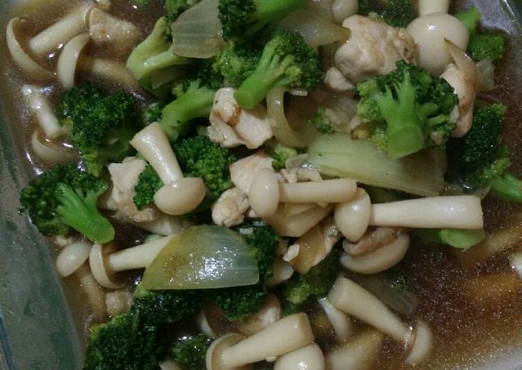 Resep Brokoli jamur saus tiram Anti Gagal