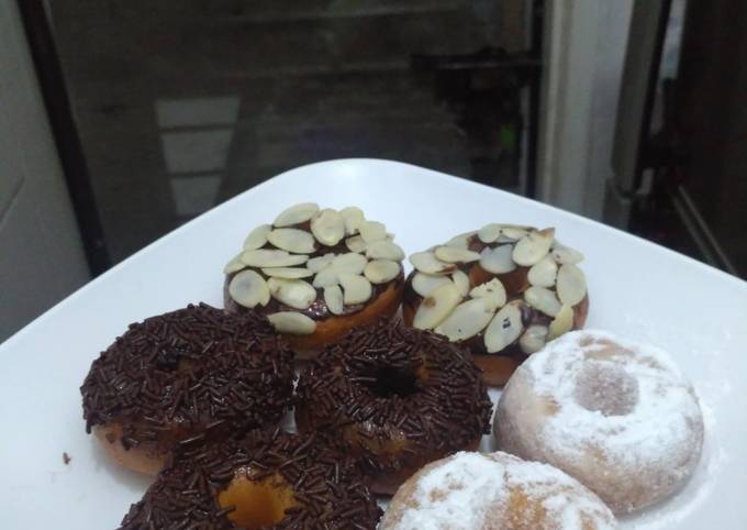 Donat sederhana tanpa kentang dan telur