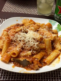 Una foto de Rigatoni en Salsa de Carne