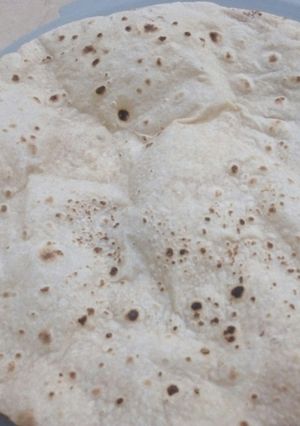 A picture of Simple tawa roti.
