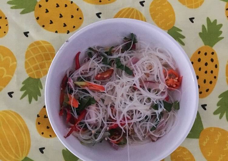 Summer Thai Noodle salad