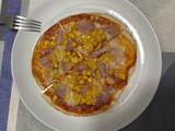 Pizza a la sartén con tortitas de trigo
