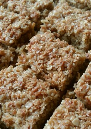 A picture of Vickys Apple Flapjacks, GF DF EF SF NF.