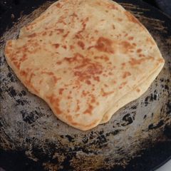 A picture of Reshmi Paratha.